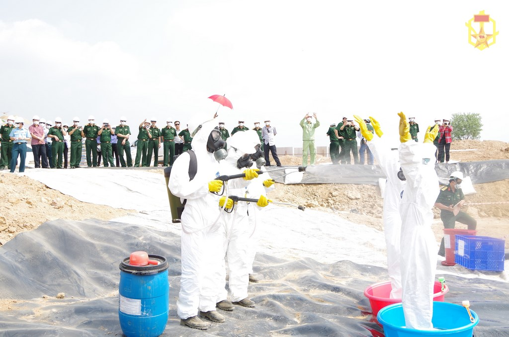 Xử lý đất nhiễm chất độc dacam/dioxin tại sân bay Biên Hòa