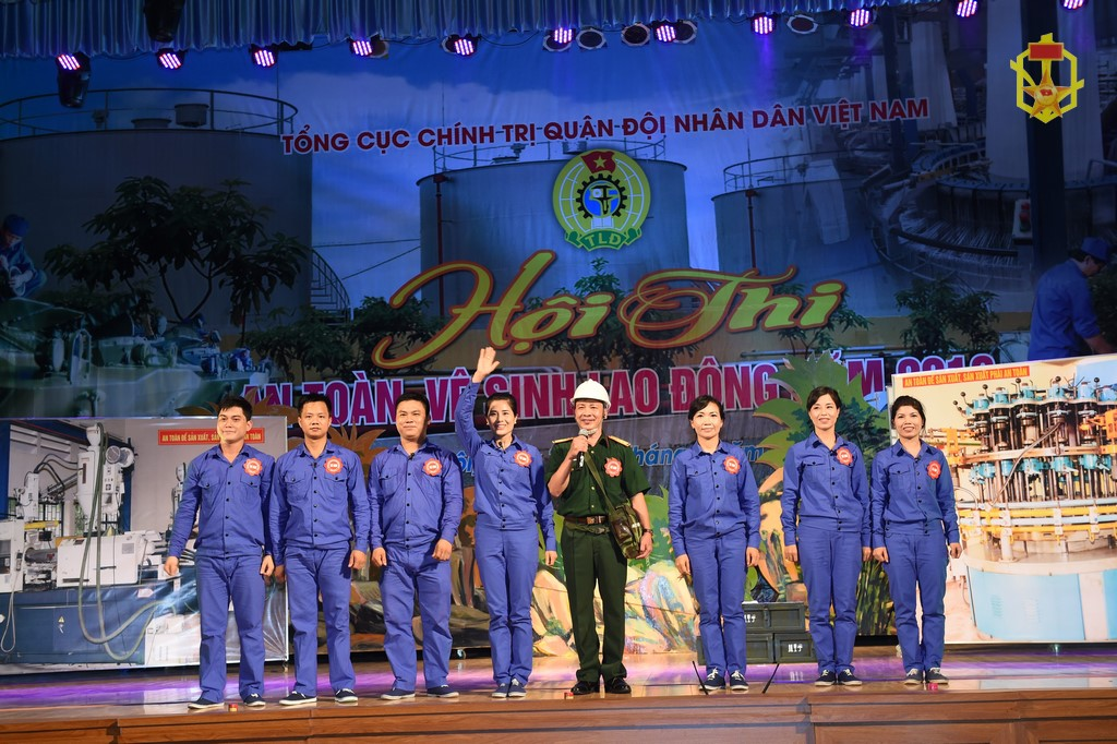 Binh chủng Hóa học và Bộ Tham mưu/Quân khu 5 tổ chức diễn tập CKB - 16