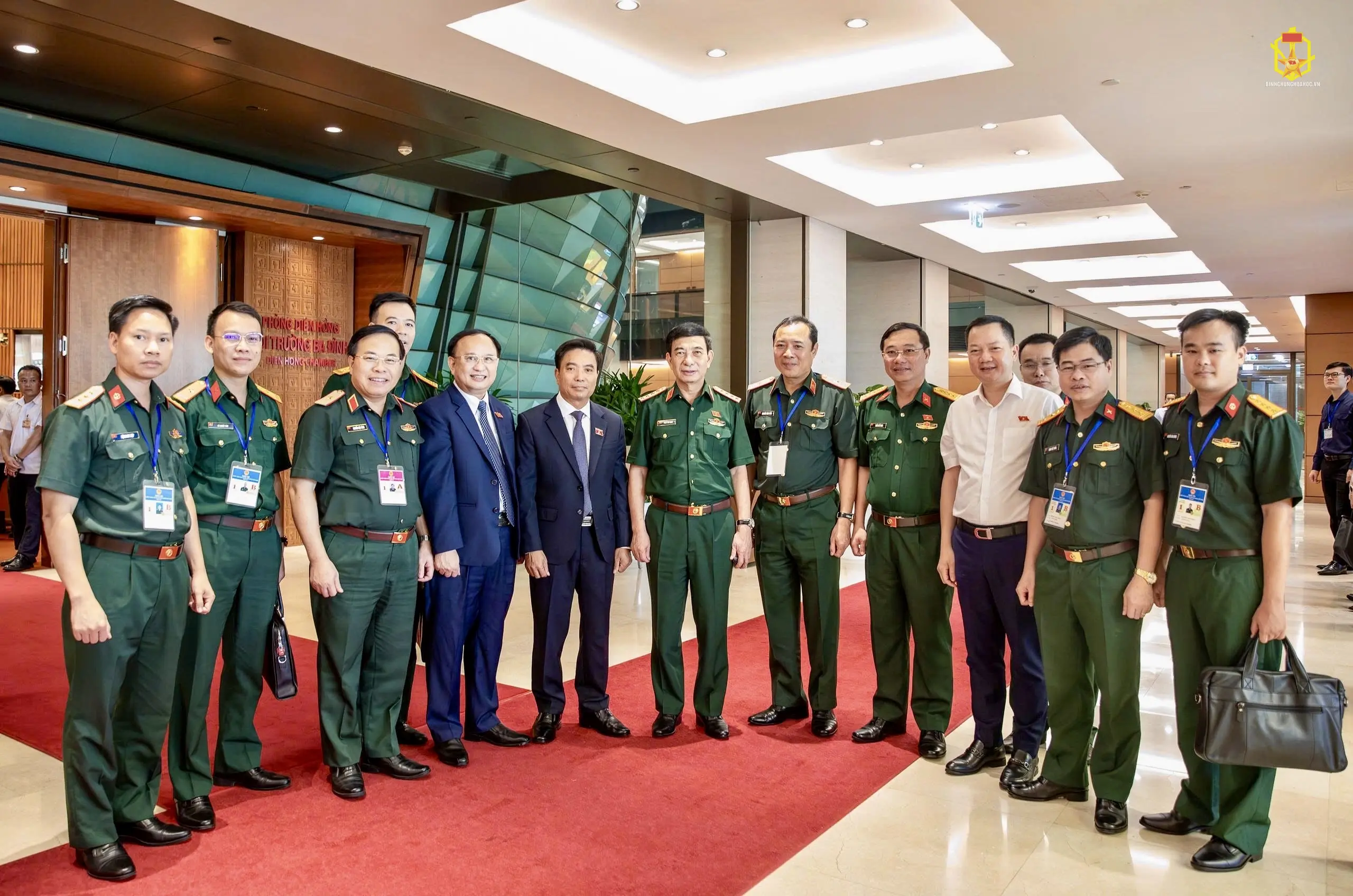 Tổ thường trực giải trình ý kiến đại biểu Quốc hội tại phiên họp sáng 8/8/2026 về Luật phòng, chống phổ biến VKHDHL
